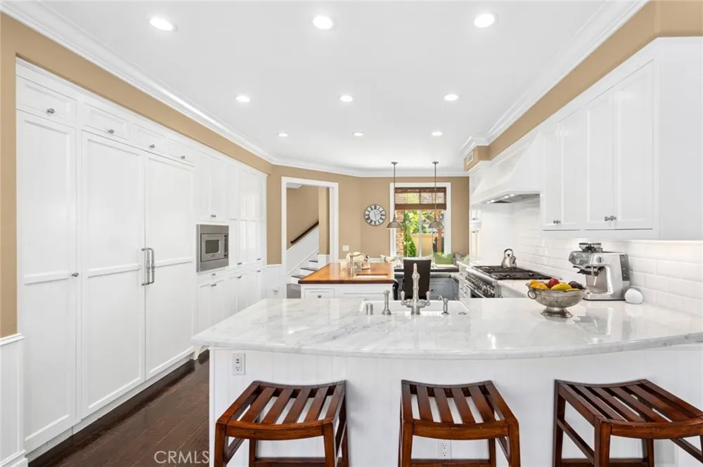 25 Lyon Newport Coast, CA 92657
