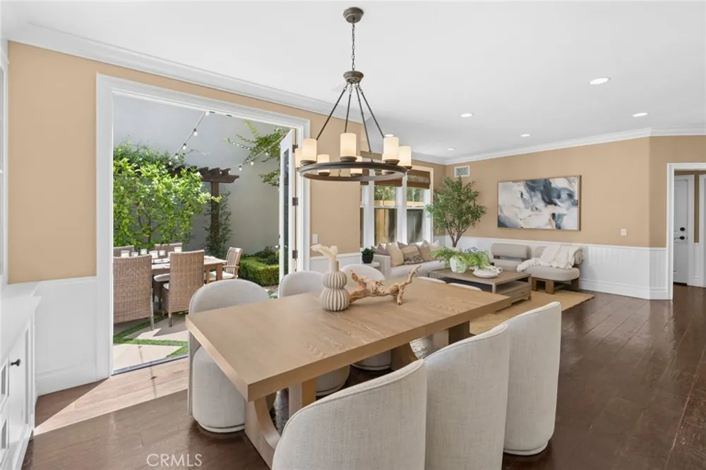 25 Lyon Newport Coast, CA 92657