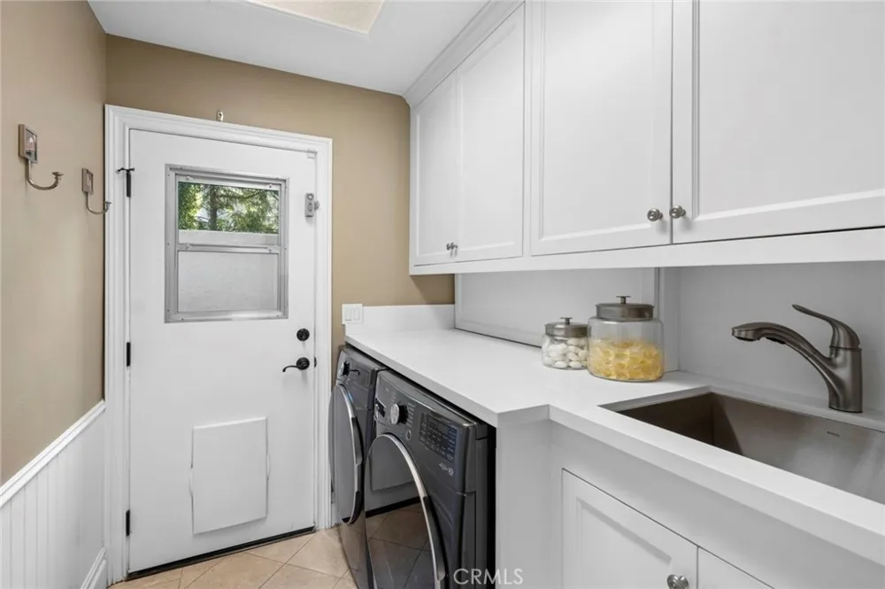 25 Lyon Newport Coast, CA 92657