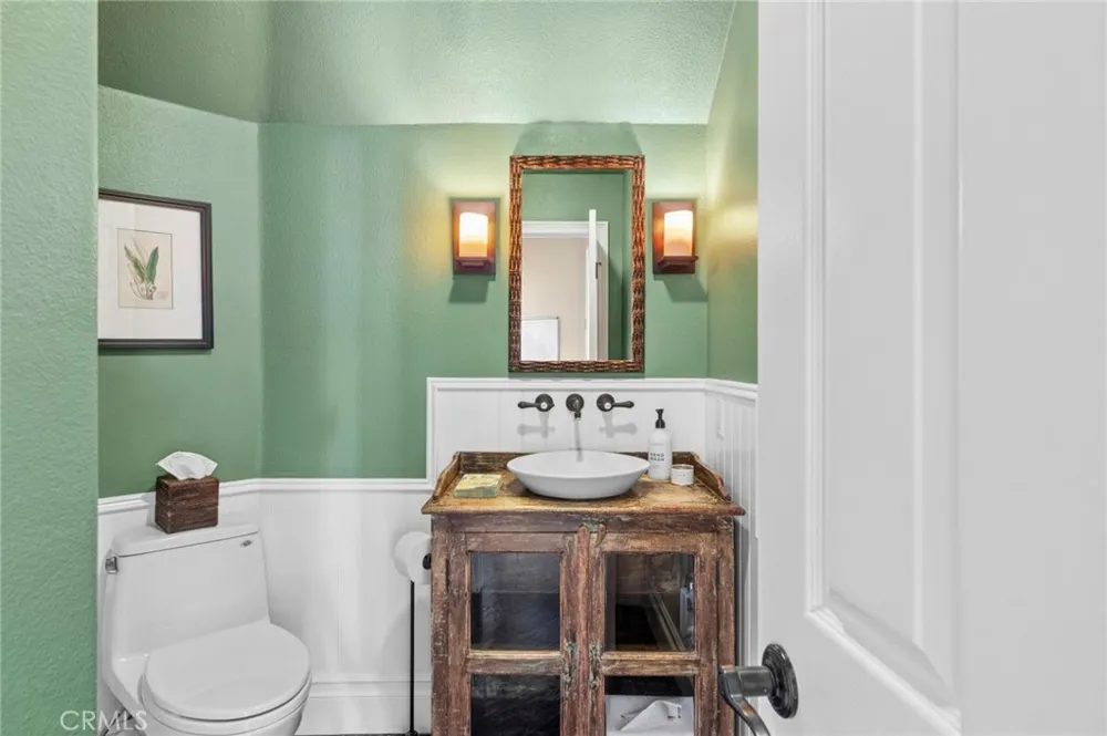 25 Lyon Newport Coast, CA 92657