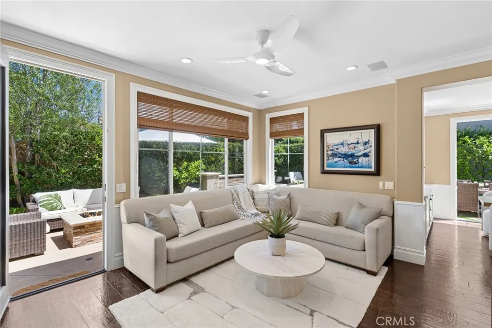 25 Lyon Newport Coast, CA 92657