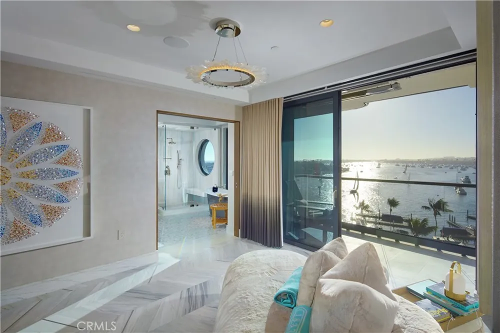 183 Carnation Avenue Corona del Mar, CA 92625