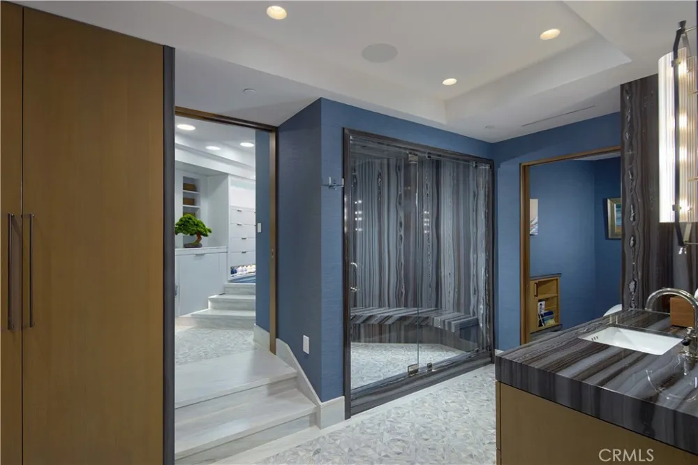 183 Carnation Avenue Corona del Mar, CA 92625