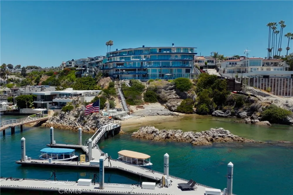183 Carnation Avenue Corona del Mar, CA 92625