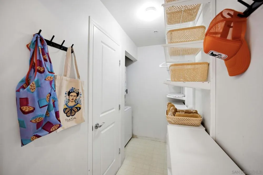 475 Redwood St #406 San Diego, CA 92103