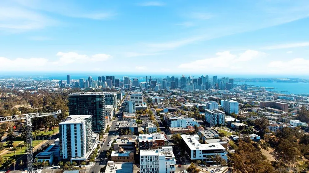 475 Redwood St #406 San Diego, CA 92103