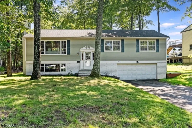 193 Alpine Trl Sparta, NJ 07871