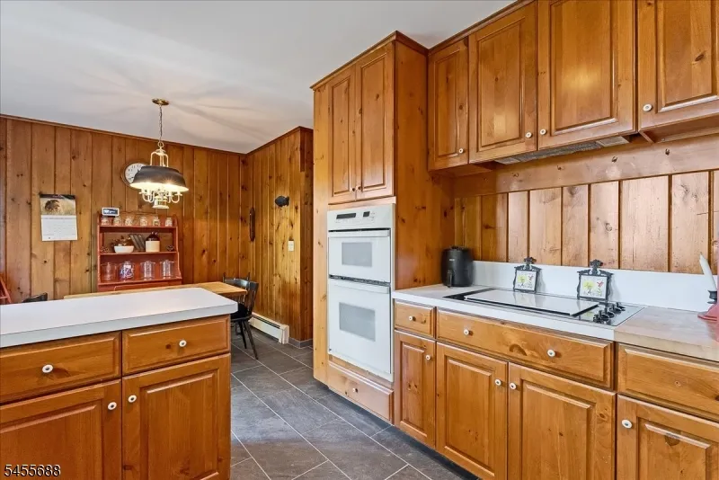 193 Alpine Trl Sparta, NJ 07871