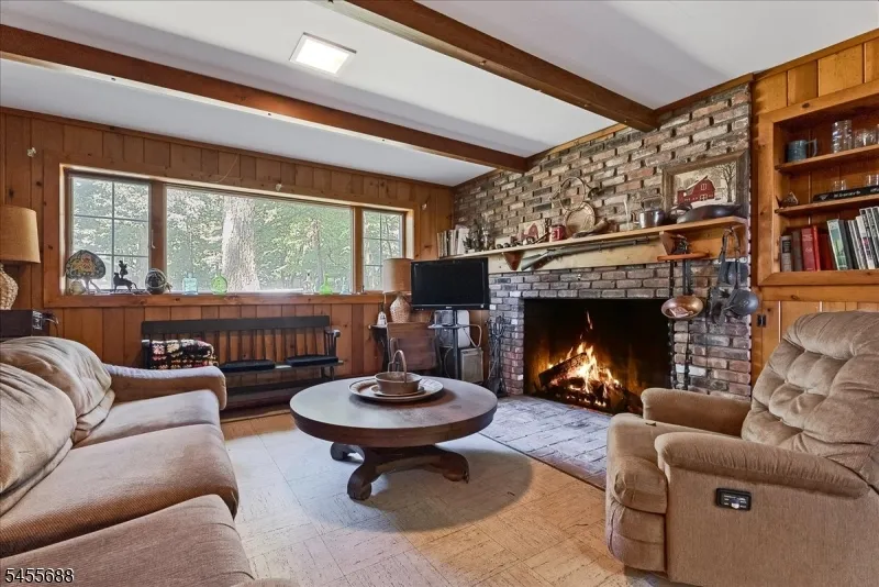 193 Alpine Trl Sparta, NJ 07871