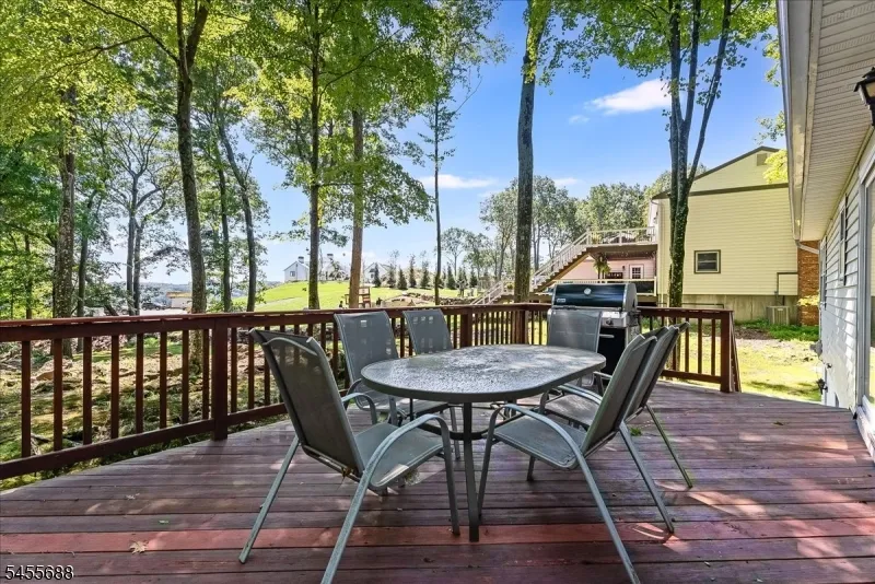 193 Alpine Trl Sparta, NJ 07871