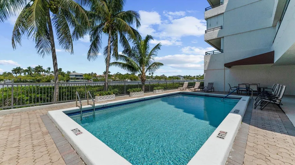 3555 S Ocean Boulevard #113 South Palm Beach, FL 33480