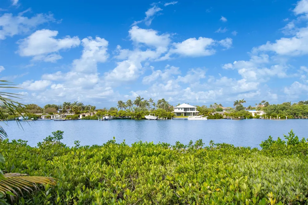 3555 S Ocean Boulevard #113 South Palm Beach, FL 33480