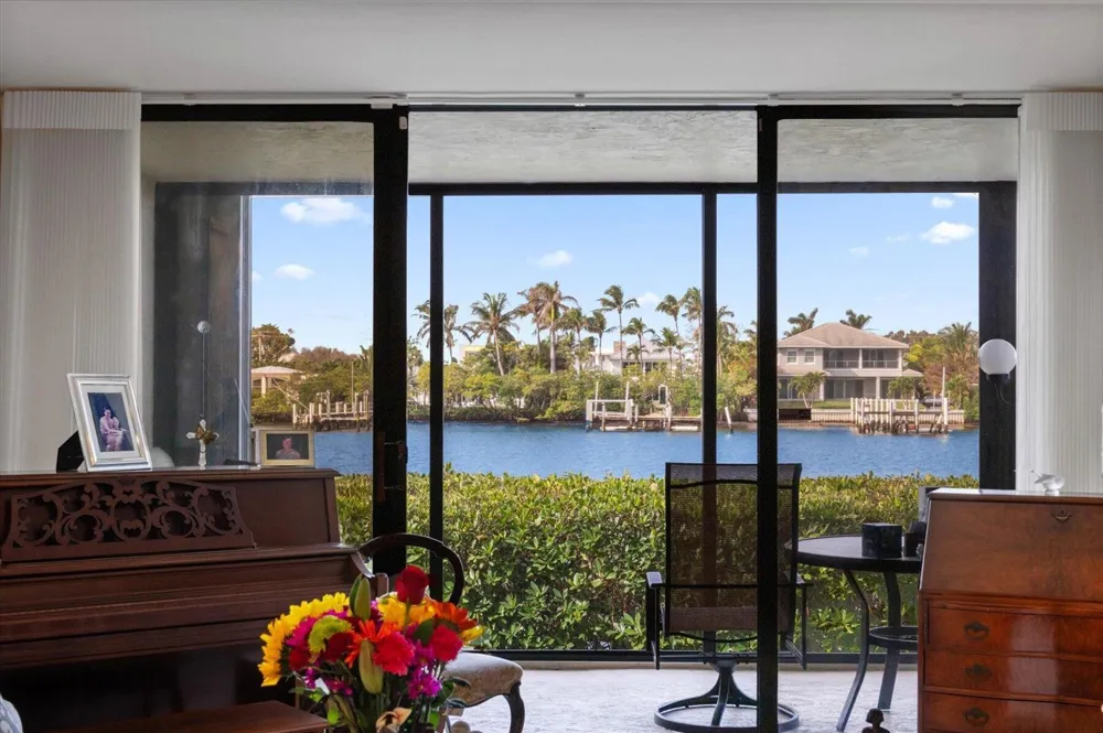 3555 S Ocean Boulevard #113 South Palm Beach, FL 33480