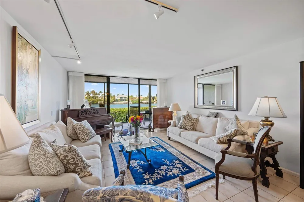 3555 S Ocean Boulevard #113 South Palm Beach, FL 33480
