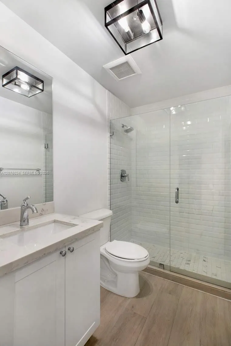 624 Santander Ave #1 Coral Gables, FL 33134