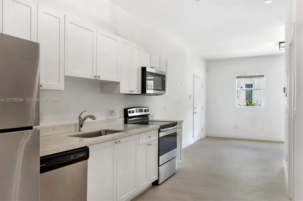 624 Santander Ave #1 Coral Gables, FL 33134