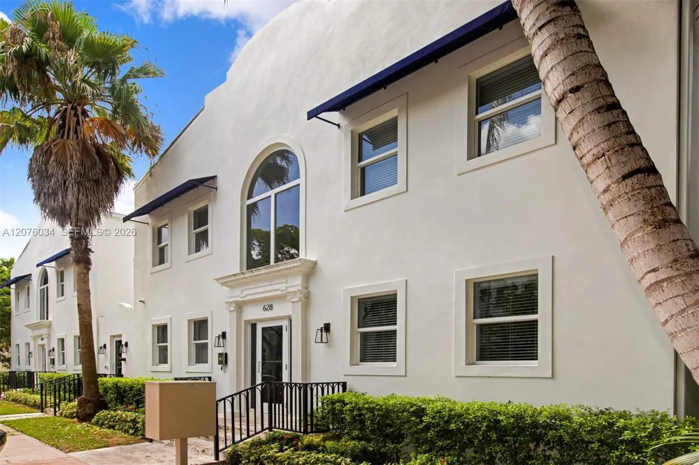 624 Santander Ave #1 Coral Gables, FL 33134