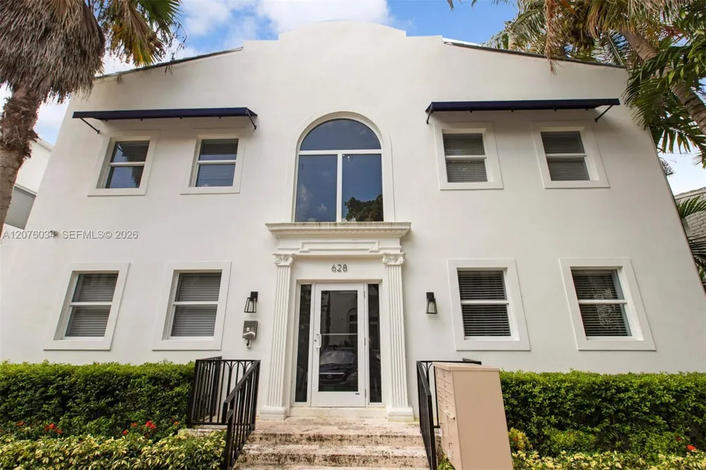 624 Santander Ave #1 Coral Gables, FL 33134