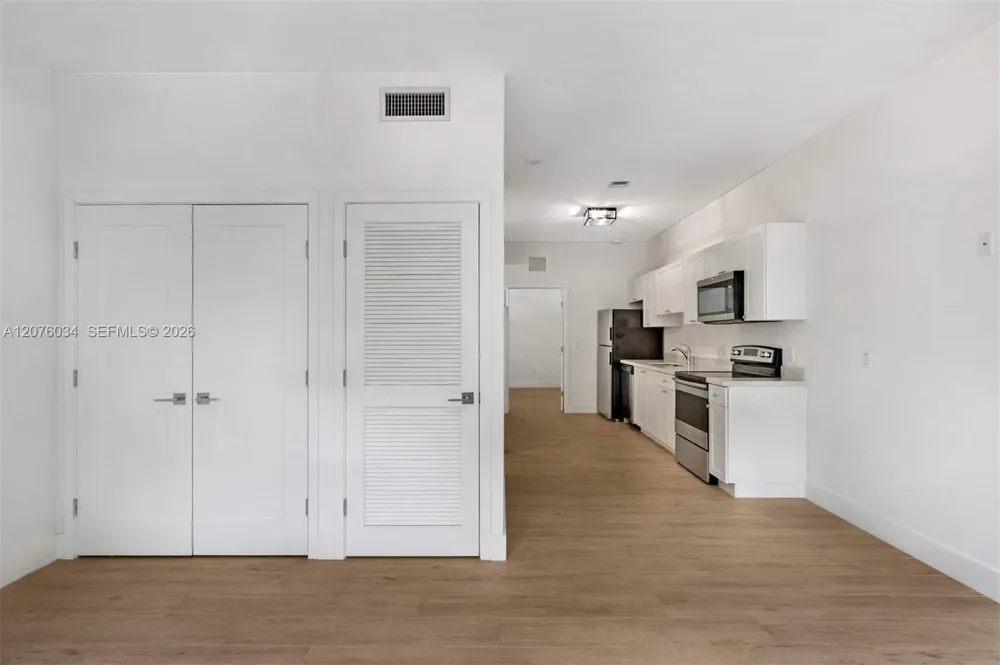 624 Santander Ave #1 Coral Gables, FL 33134