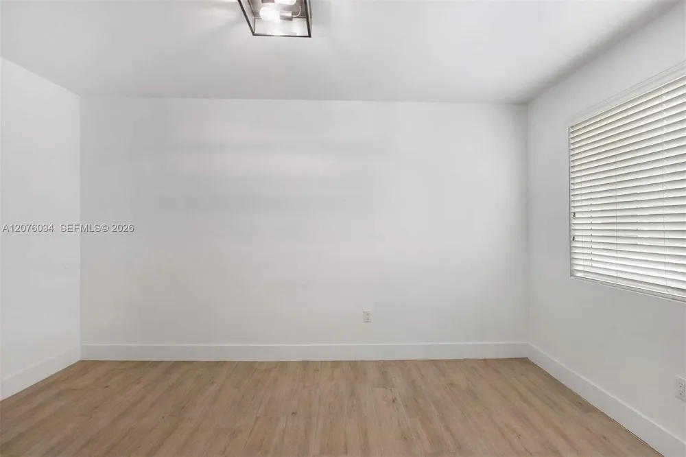 624 Santander Ave #1 Coral Gables, FL 33134