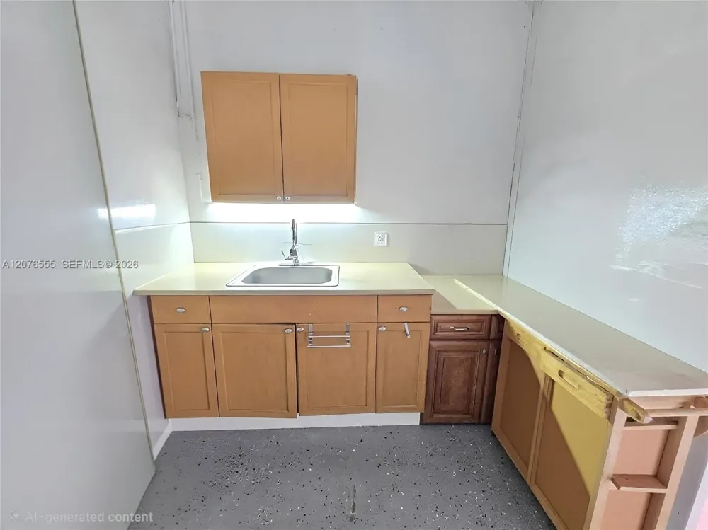 3320 NW 20th St Miami, FL 33142