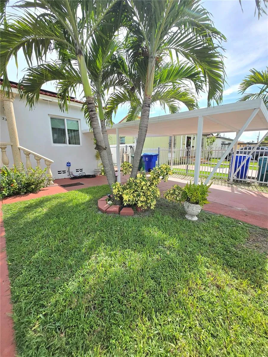 3320 NW 20th St Miami, FL 33142