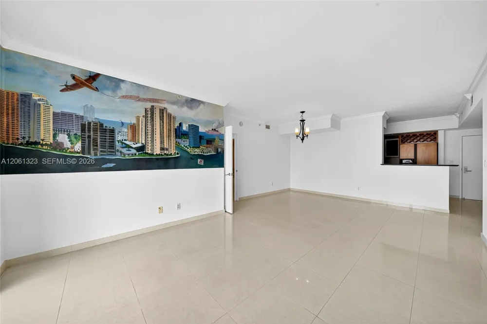 325 S Biscayne Blvd #2219 Miami, FL 33131