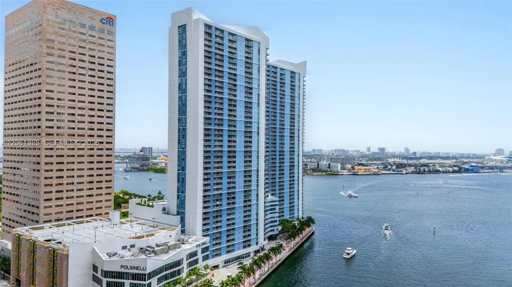 325 S Biscayne Blvd #2219 Miami, FL 33131