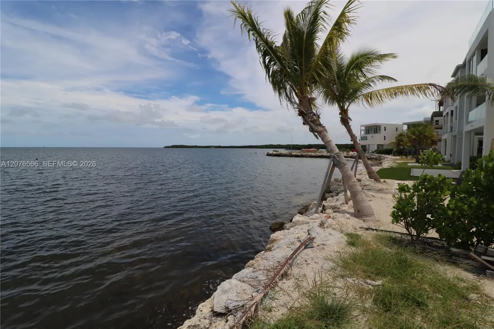 94825 Overseas Hwy #35 Key Largo, FL 33037
