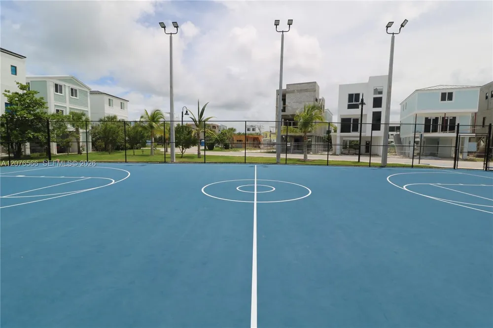 94825 Overseas Hwy #35 Key Largo, FL 33037