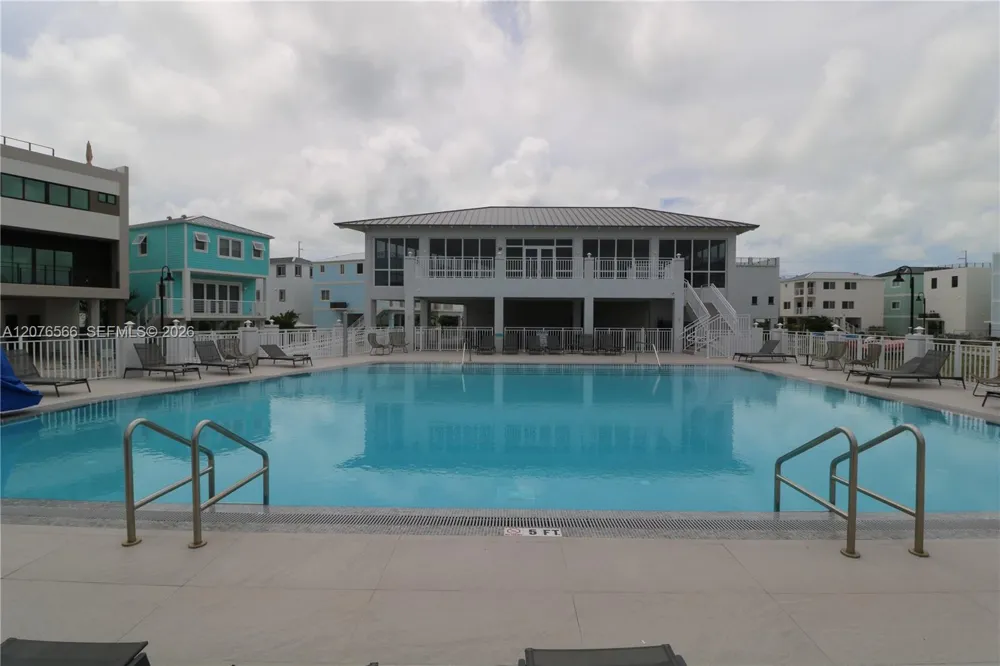 94825 Overseas Hwy #35 Key Largo, FL 33037