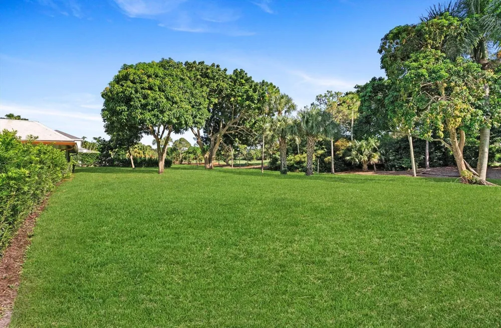 4456 Hickory Drive Palm Beach Gardens, FL 33418