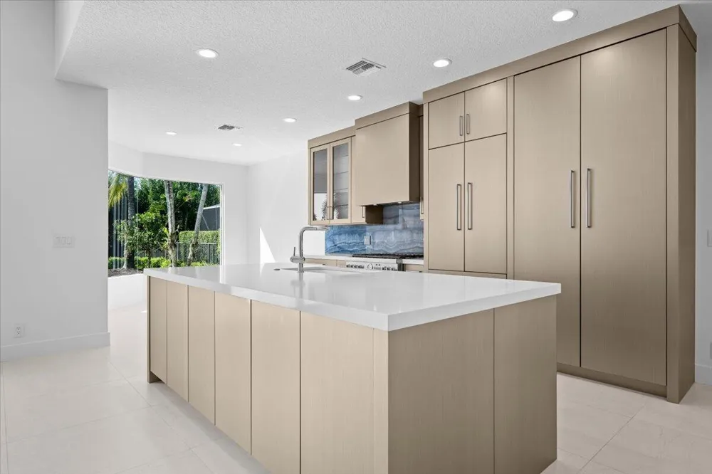 180 Carina Drive Jupiter, FL 33478
