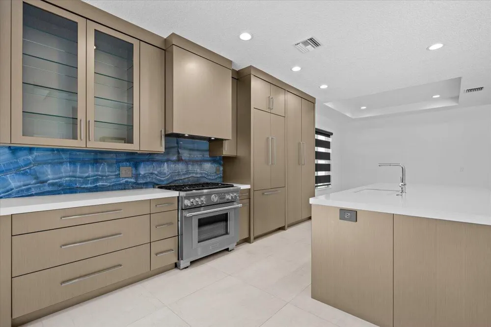 180 Carina Drive Jupiter, FL 33478