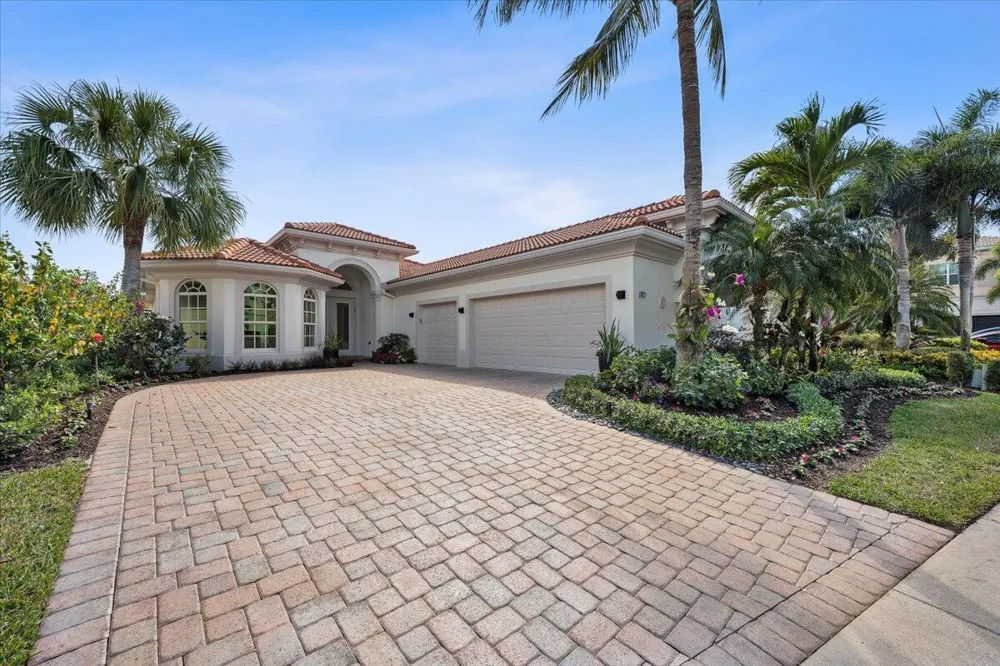 180 Carina Drive Jupiter, FL 33478