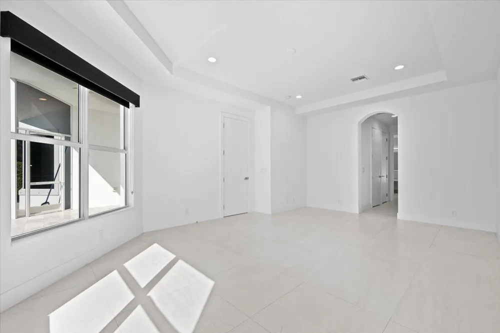 180 Carina Drive Jupiter, FL 33478