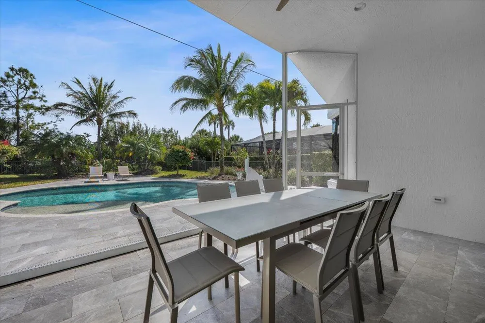 180 Carina Drive Jupiter, FL 33478