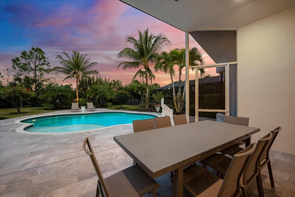 180 Carina Drive Jupiter, FL 33478