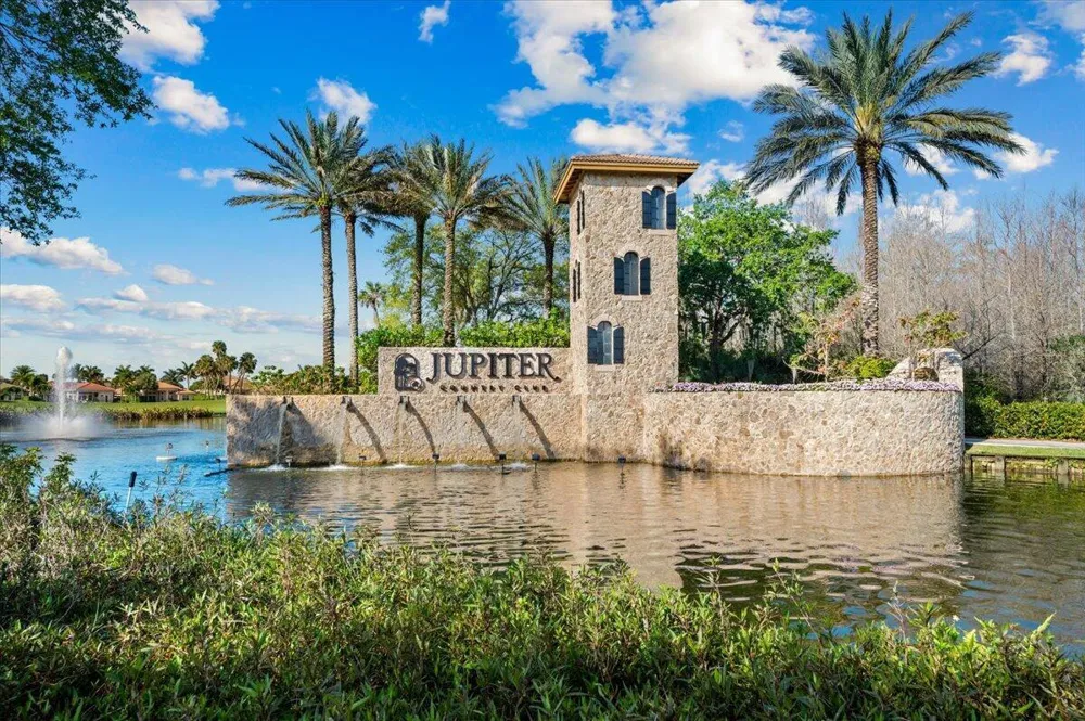 180 Carina Drive Jupiter, FL 33478