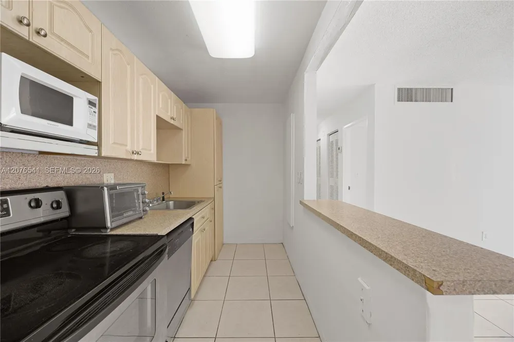 4154 NW 79th Ave #2A Doral, FL 33166