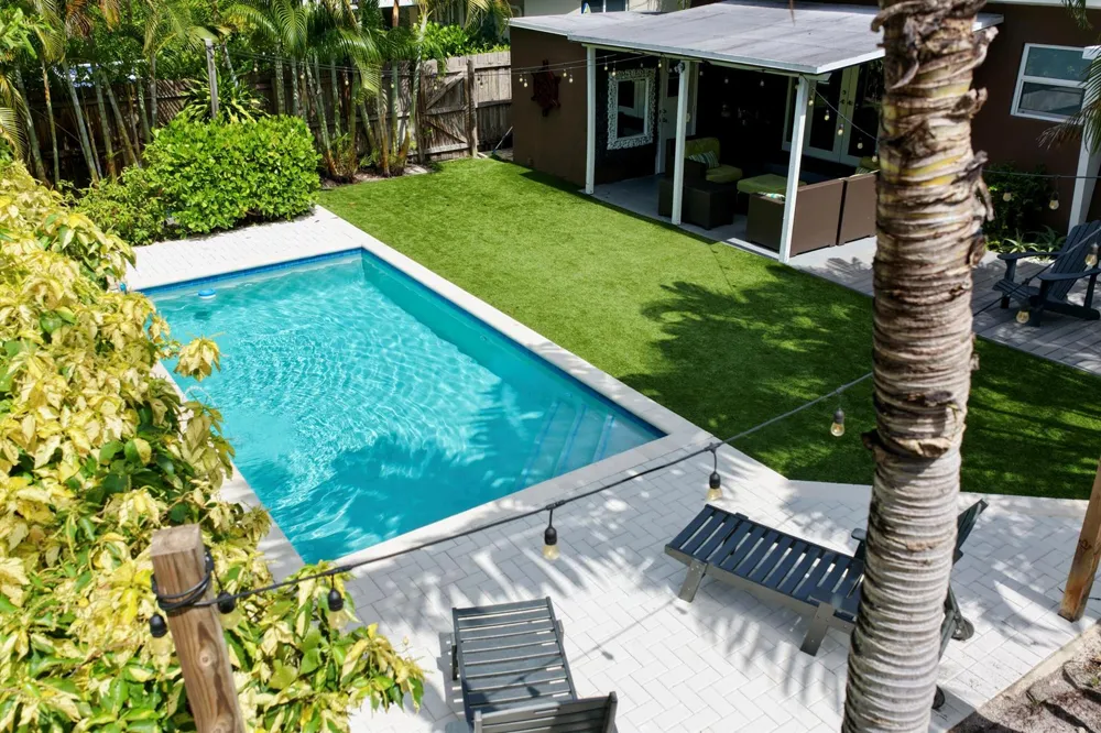 614 NE 26th Street Wilton Manors, FL 33305