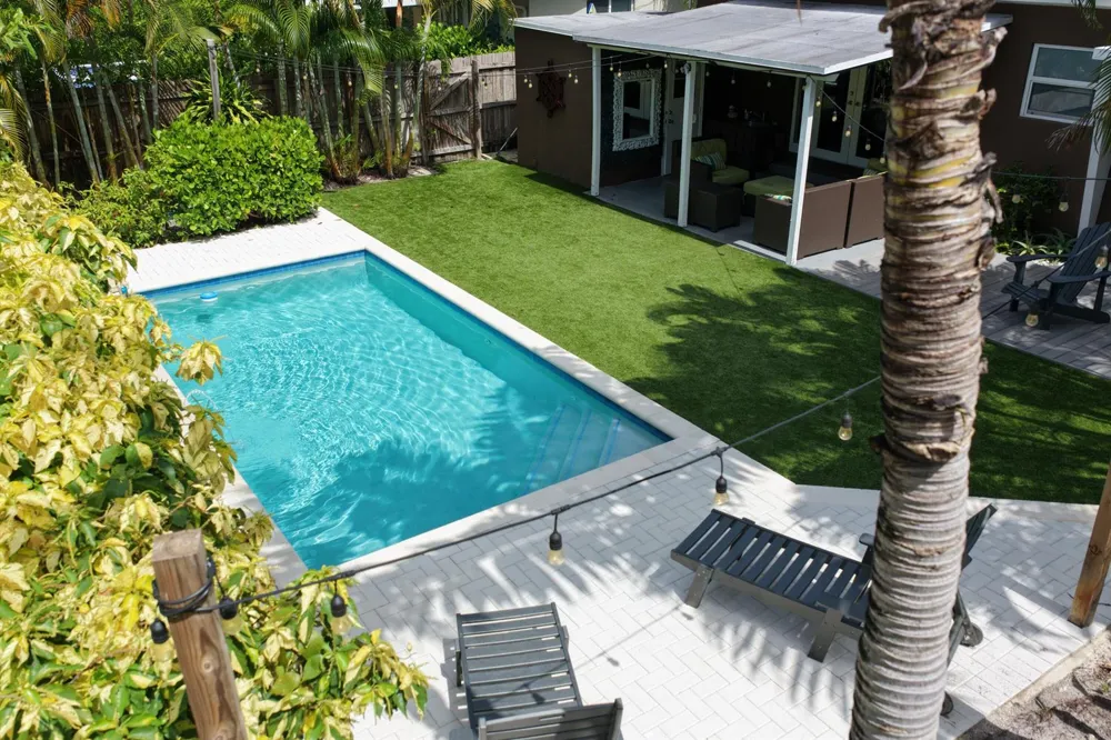 614 NE 26th Street Wilton Manors, FL 33305