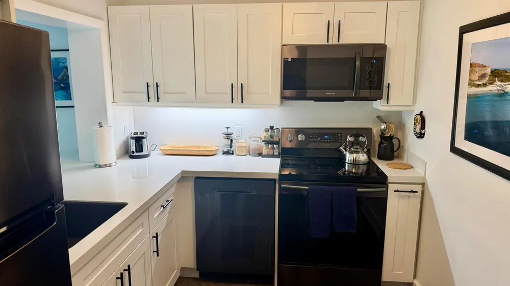 614 NE 26th Street Wilton Manors, FL 33305