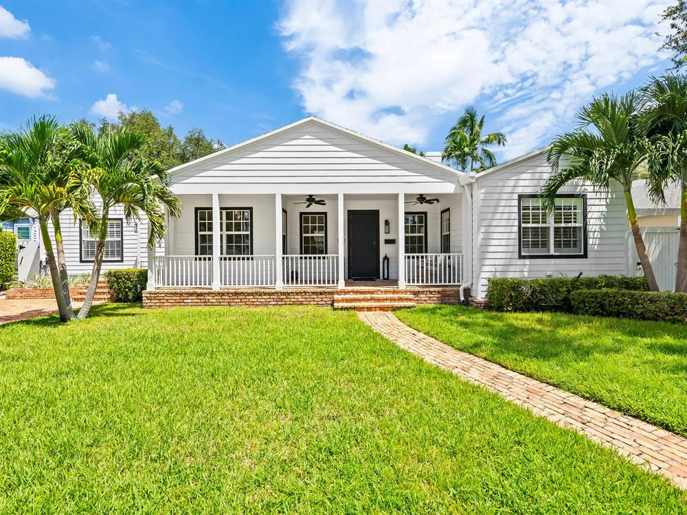 1001 SE 10th Street Fort Lauderdale, FL 33316
