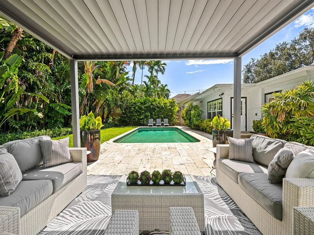 1001 SE 10th Street Fort Lauderdale, FL 33316