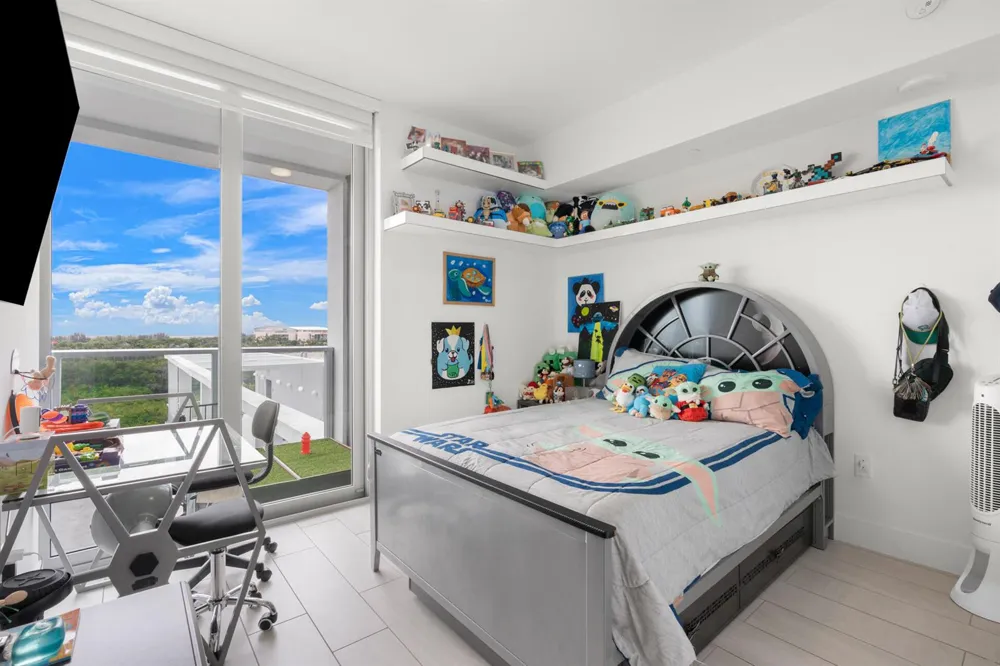 2000 Metropica Way #801 Sunrise, FL 33323