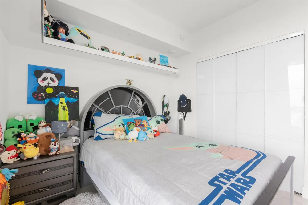 2000 Metropica Way #801 Sunrise, FL 33323