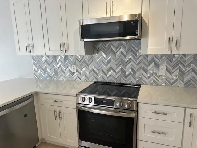 4151 EASTRIDGE CIRCLE Deerfield Beach, FL 33064