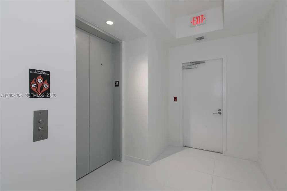 851 NE 1st Ave #3402 Miami, FL 33132