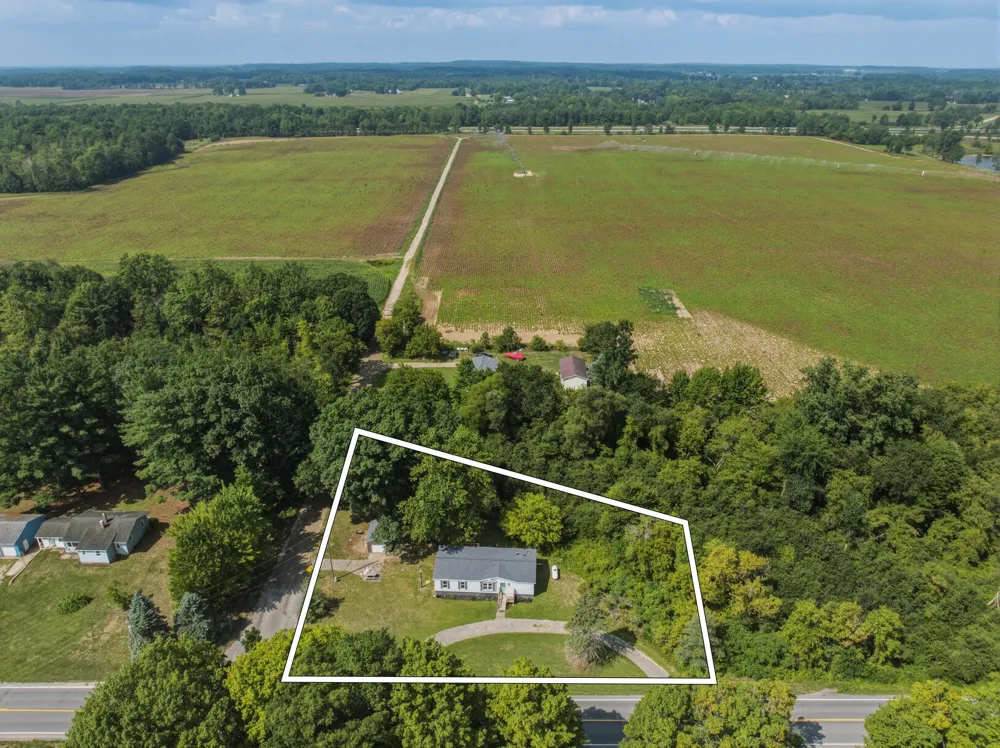 17651 Ritchie Avenue NE Nelson Township, MI 49343